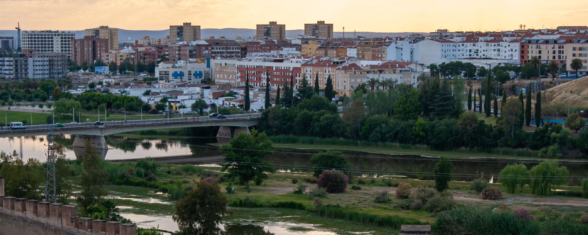 Hacemos realidad tus sueños inmobiliarios en Badajoz. Api Navarro, S.L. en Badajoz